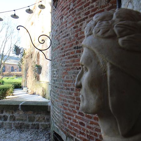Chateau De Ruesnes Luaran gambar