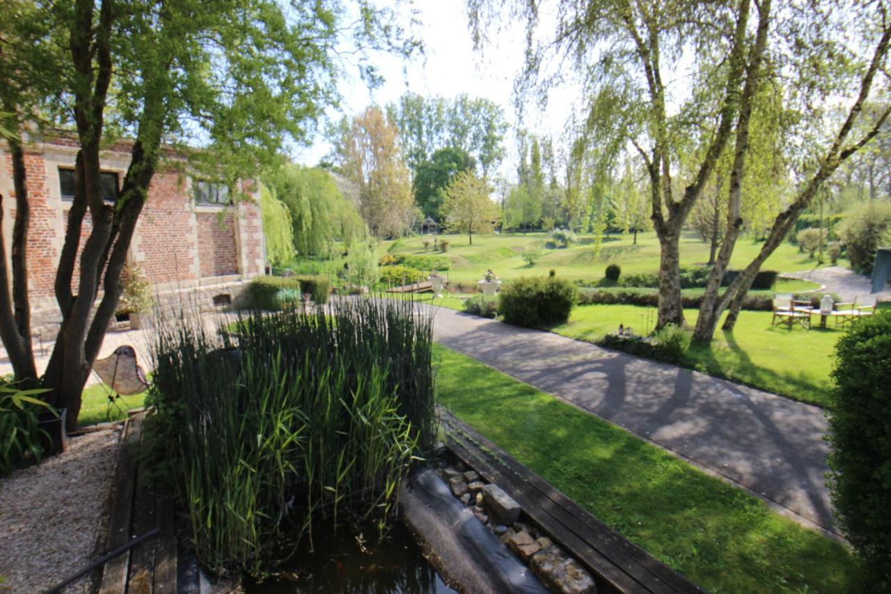Chateau De Ruesnes Luaran gambar
